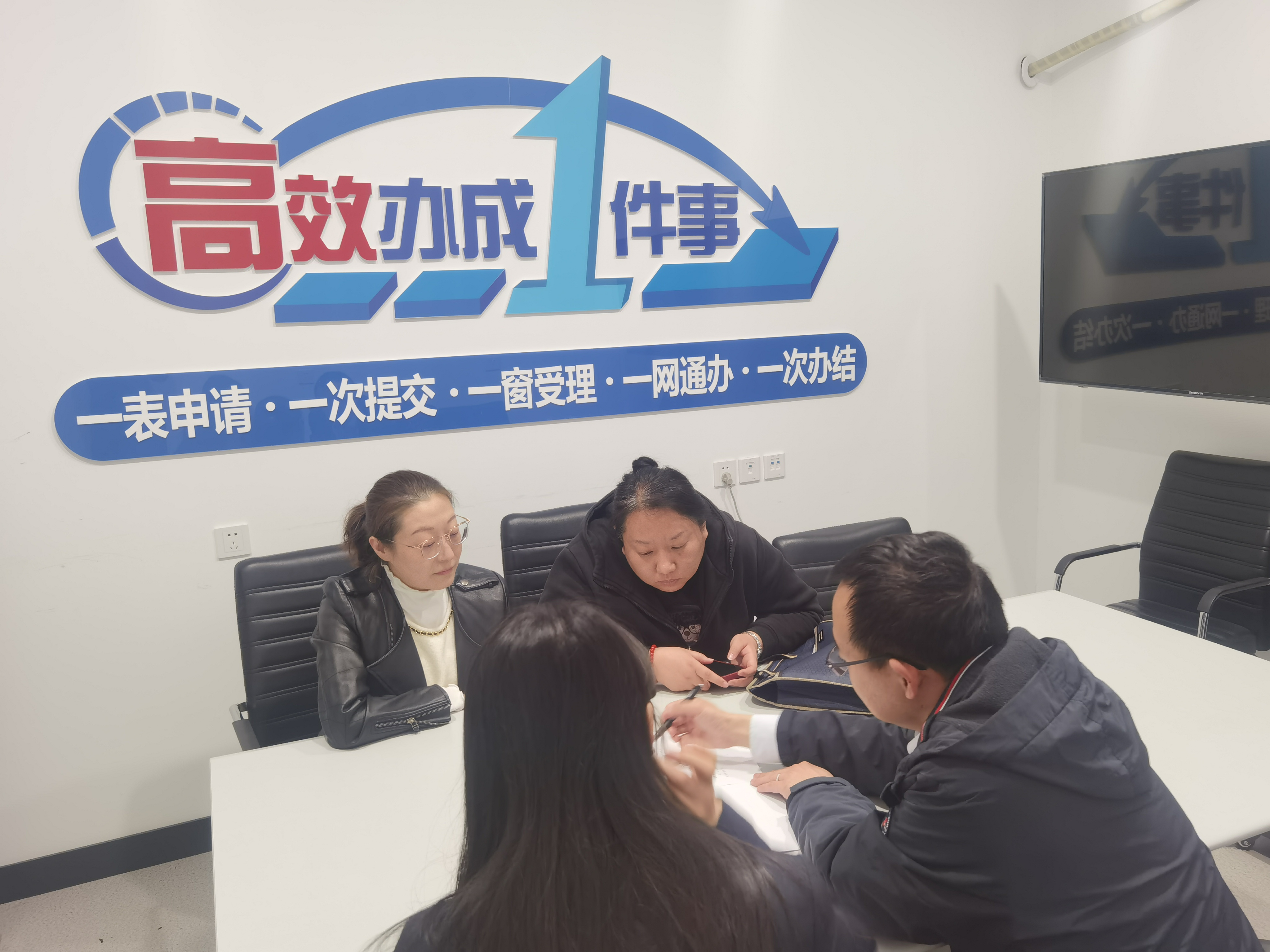 2025新澳门正版免费正题的警惕虚假宣传-实时解答解释落实